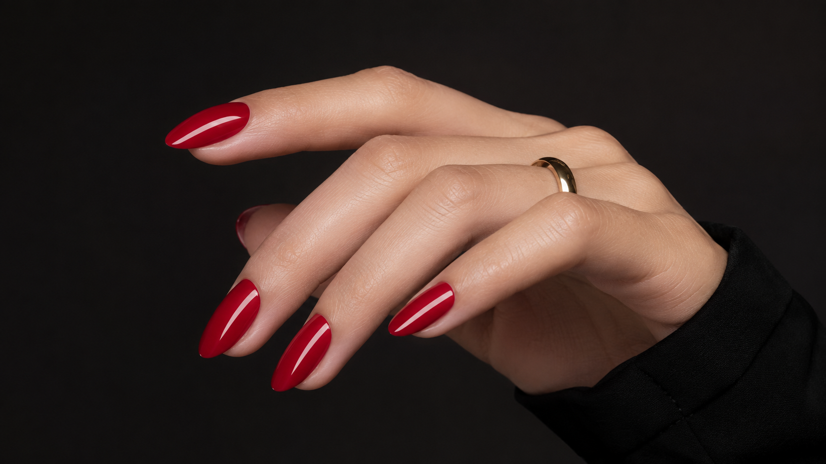 Timeless Red Oval Nails Classic Crimson